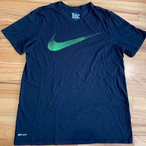 Nike T-shirt